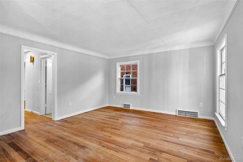 Tiny photo for 414 Aqua Court, Royal Oak Charter Township, MI 48073 (MLS # 20261016989)