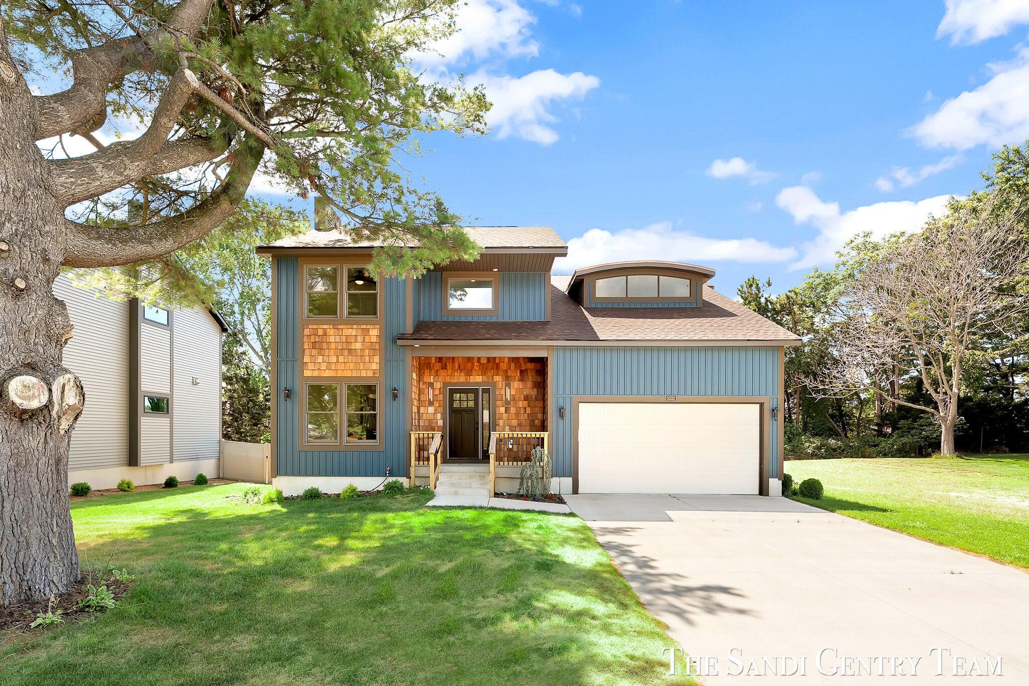 1032 Arlington Avenue
