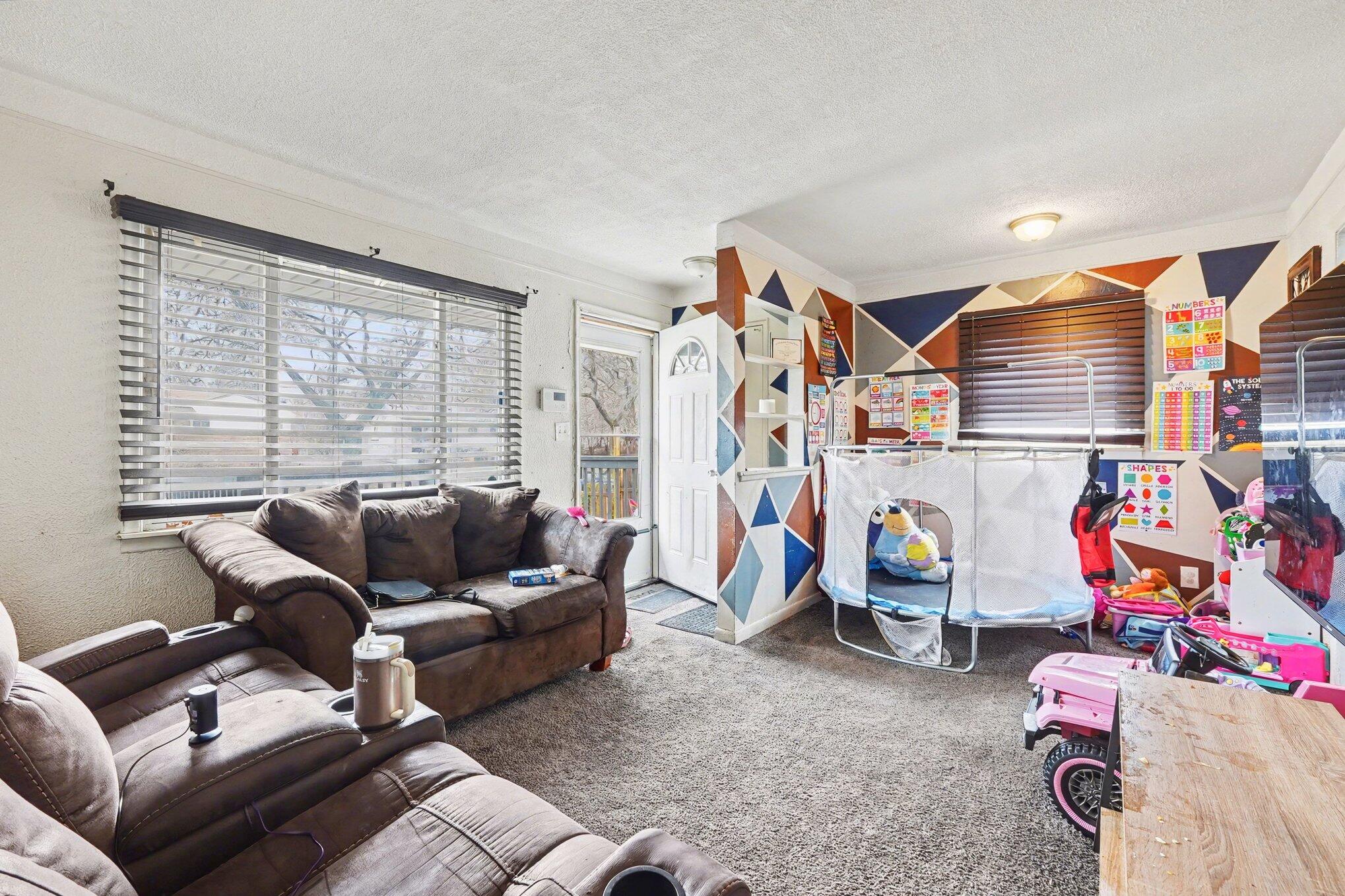 508 Linda Vista Drive