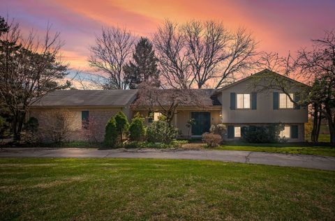 29607 HIGH VALLEY Road Farmington Hills City MI 48331