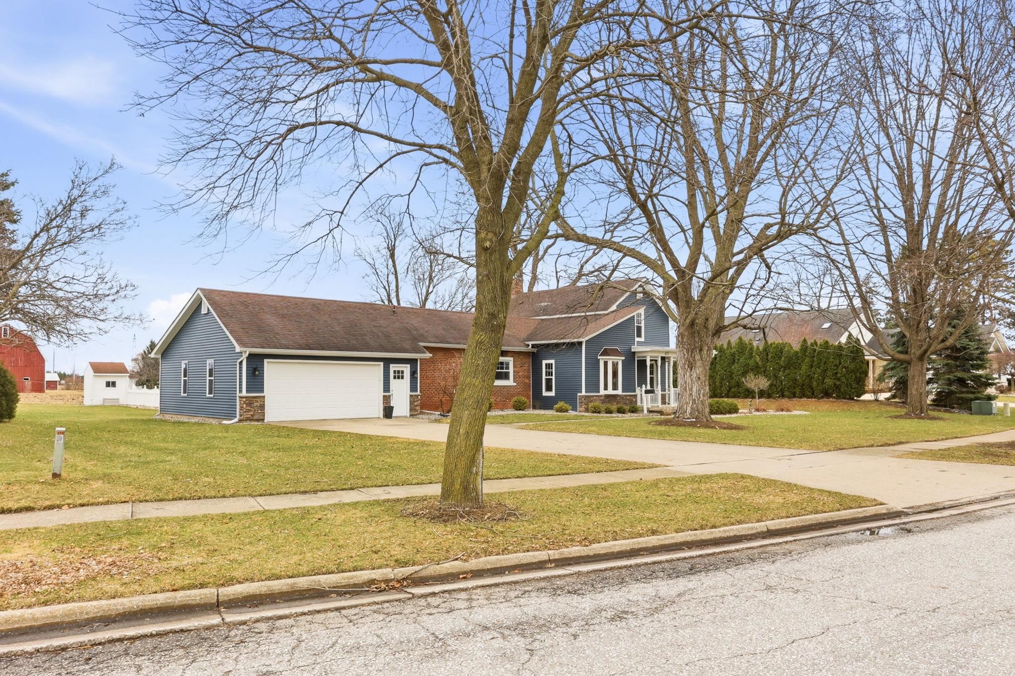 425 Harvest Lane