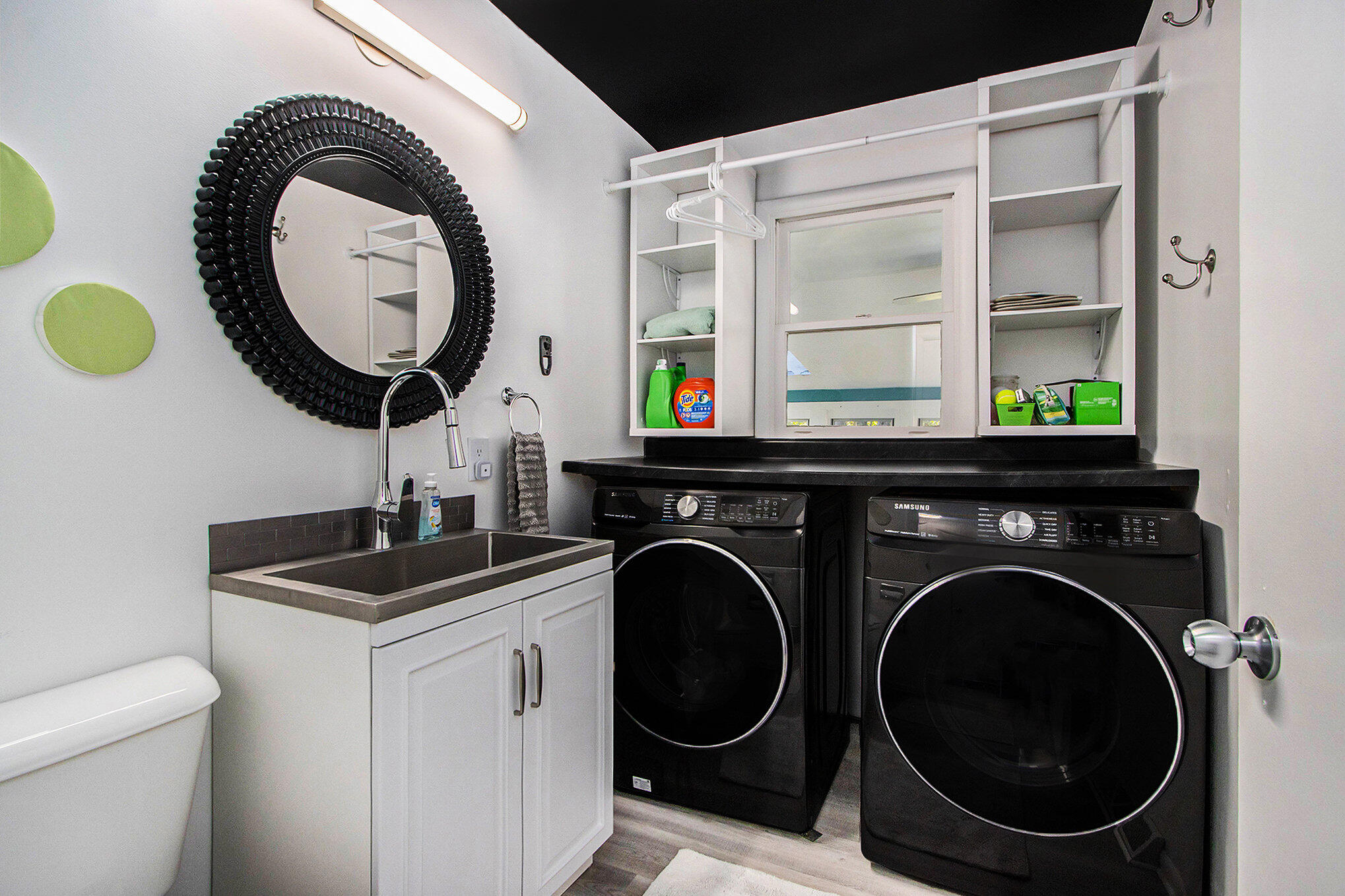 Ross Twp, Michigan 49083, United States, 3 Bedrooms Bedrooms, ,3 BathroomsBathrooms,Residential,Active,39882