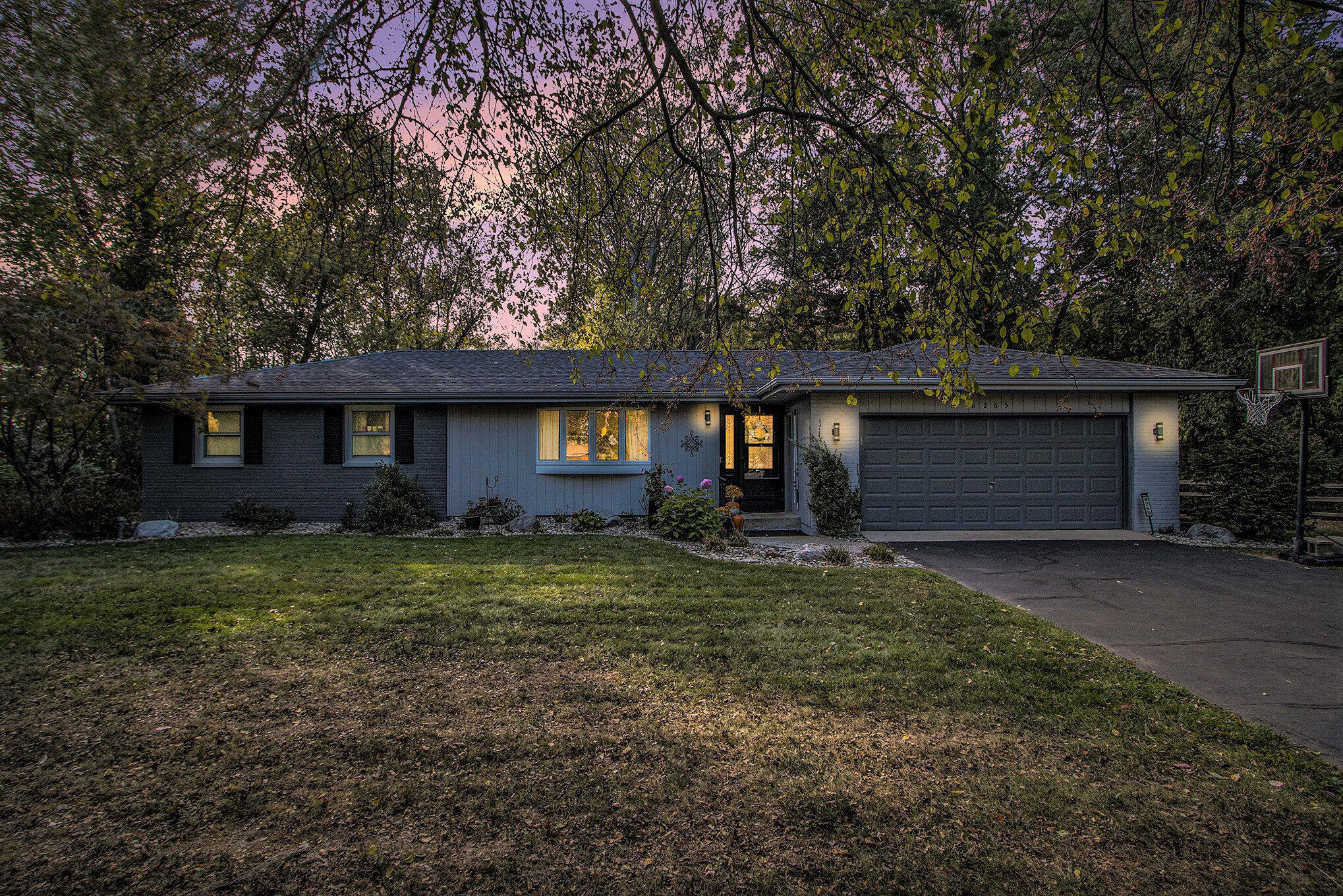 Ross Twp, Michigan 49083, United States, 3 Bedrooms Bedrooms, ,3 BathroomsBathrooms,Residential,Active,39882