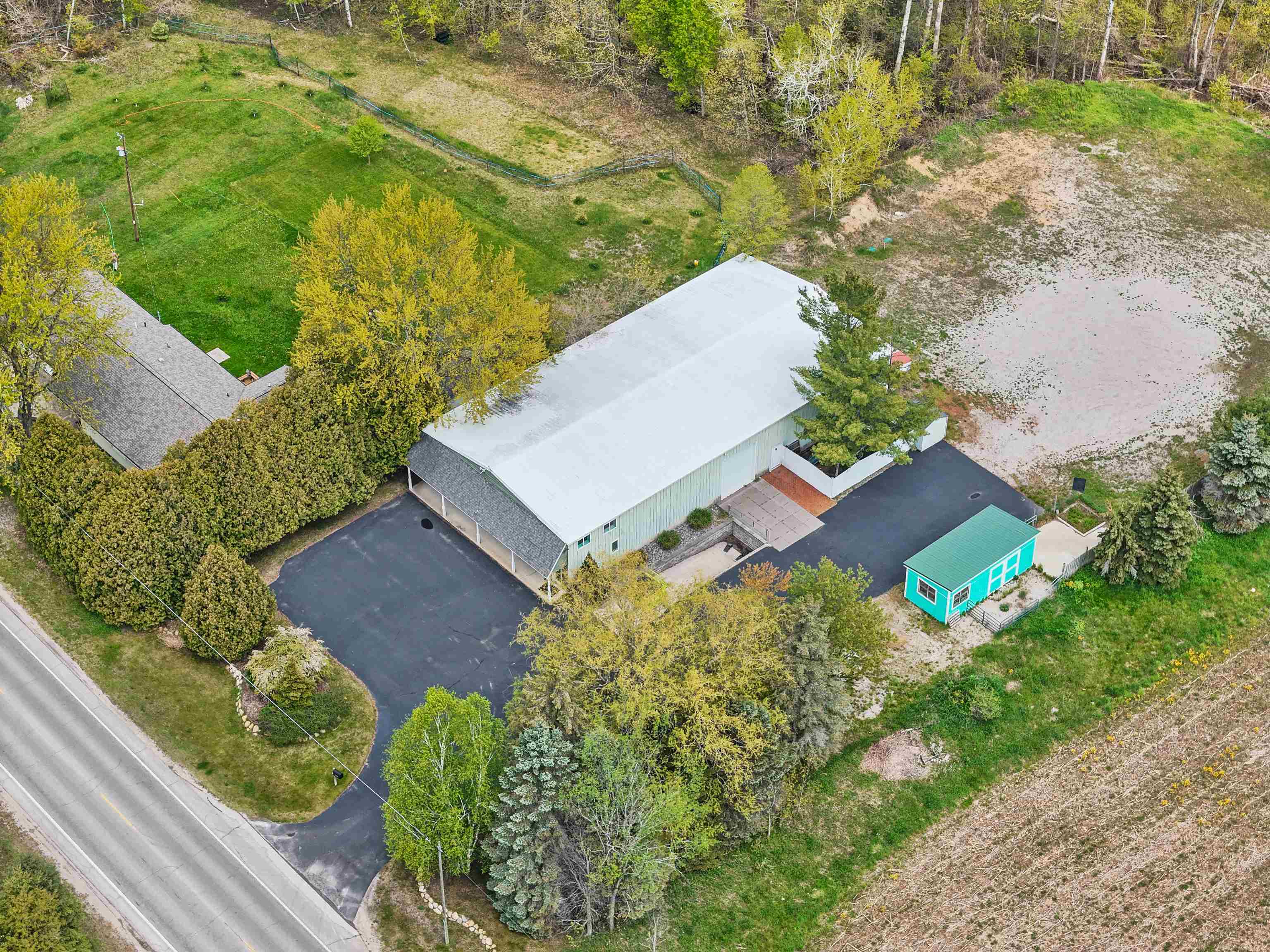 9435 E Cherry Bend Road