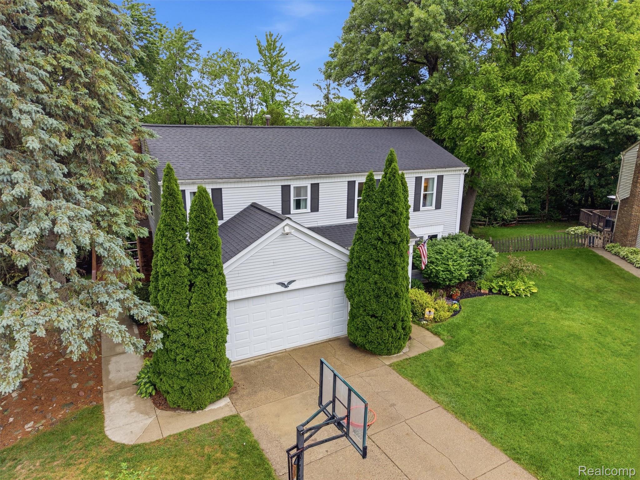 2600 Millcrest Court
