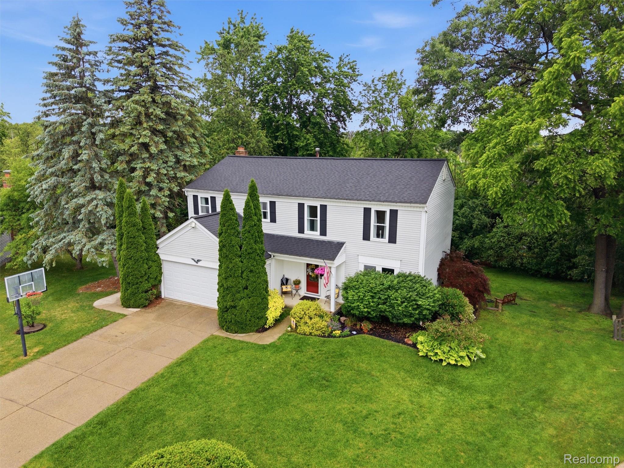 2600 Millcrest Court