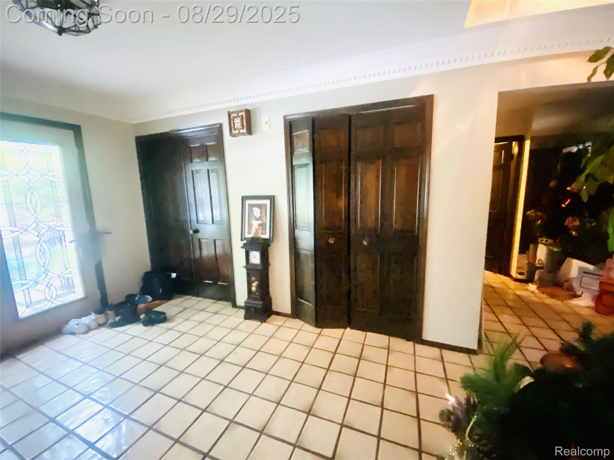 650 Deerfield Court