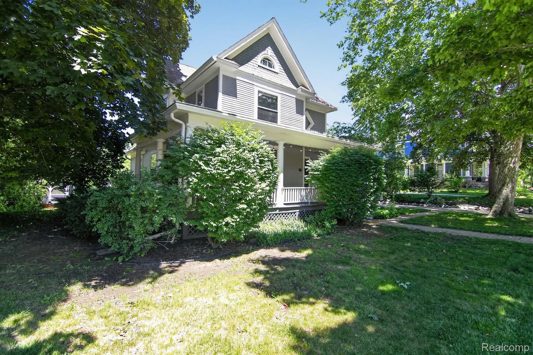 315 E Michigan Avenue