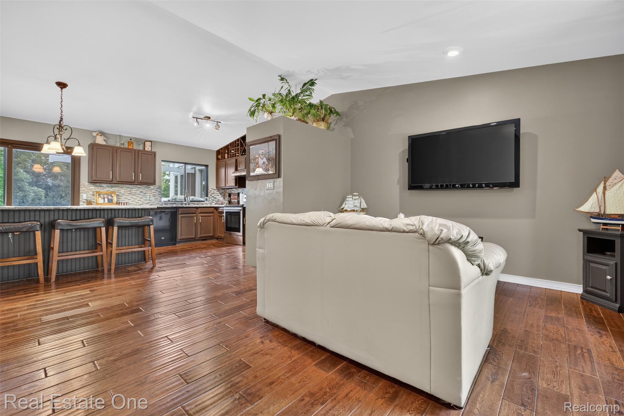217 Davis Lake Drive