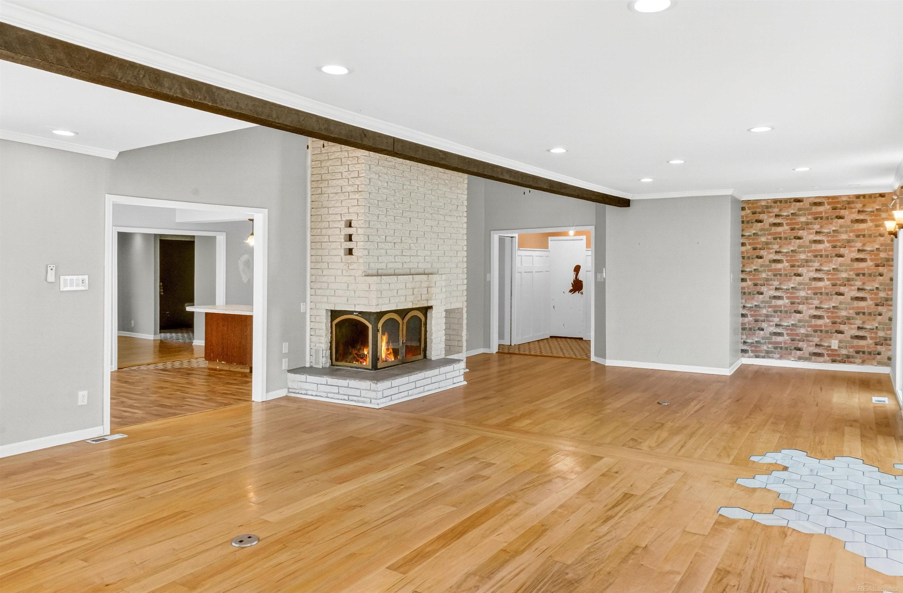 3237 Muir Road
