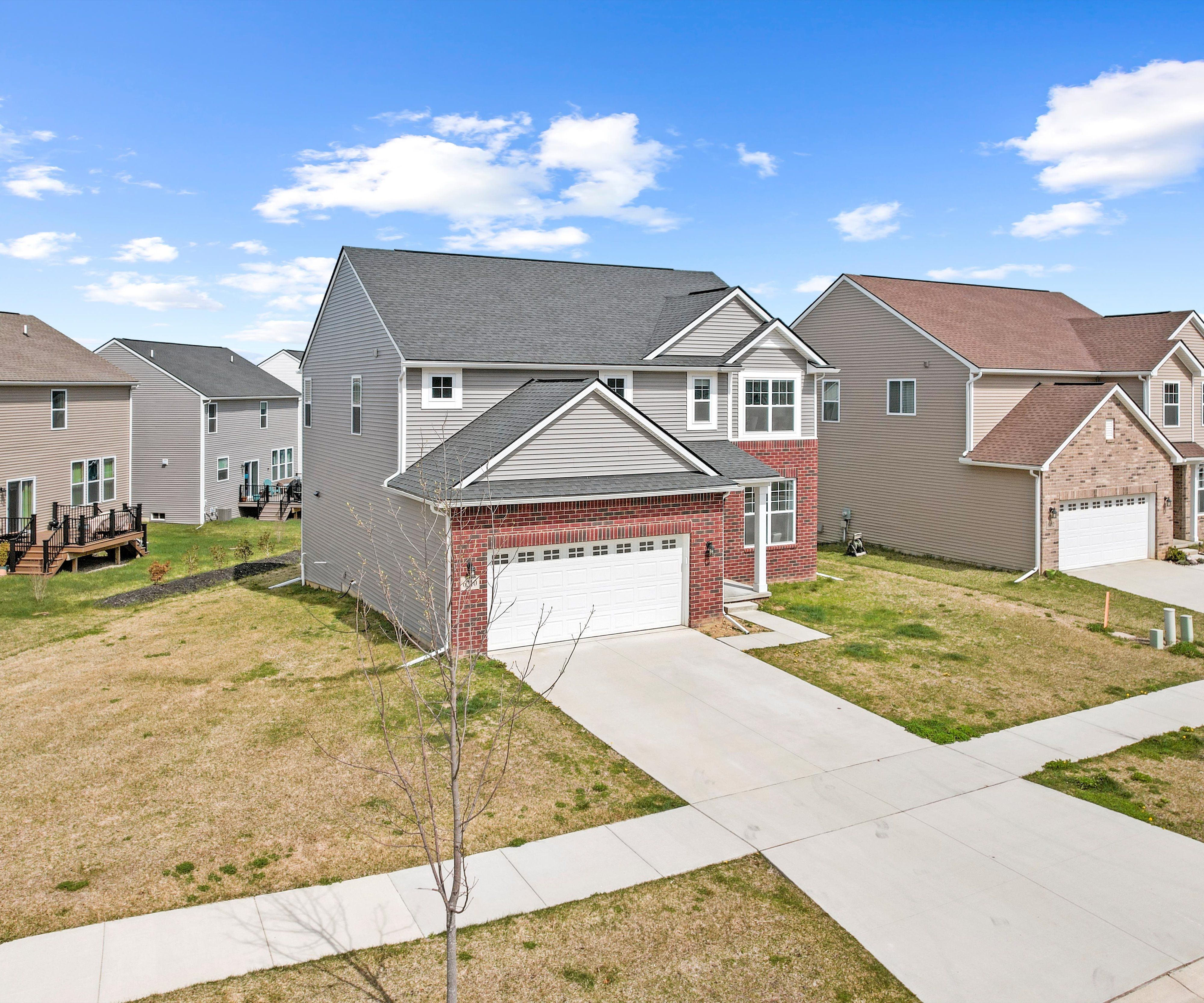 6210 S TRAILWOODS Drive