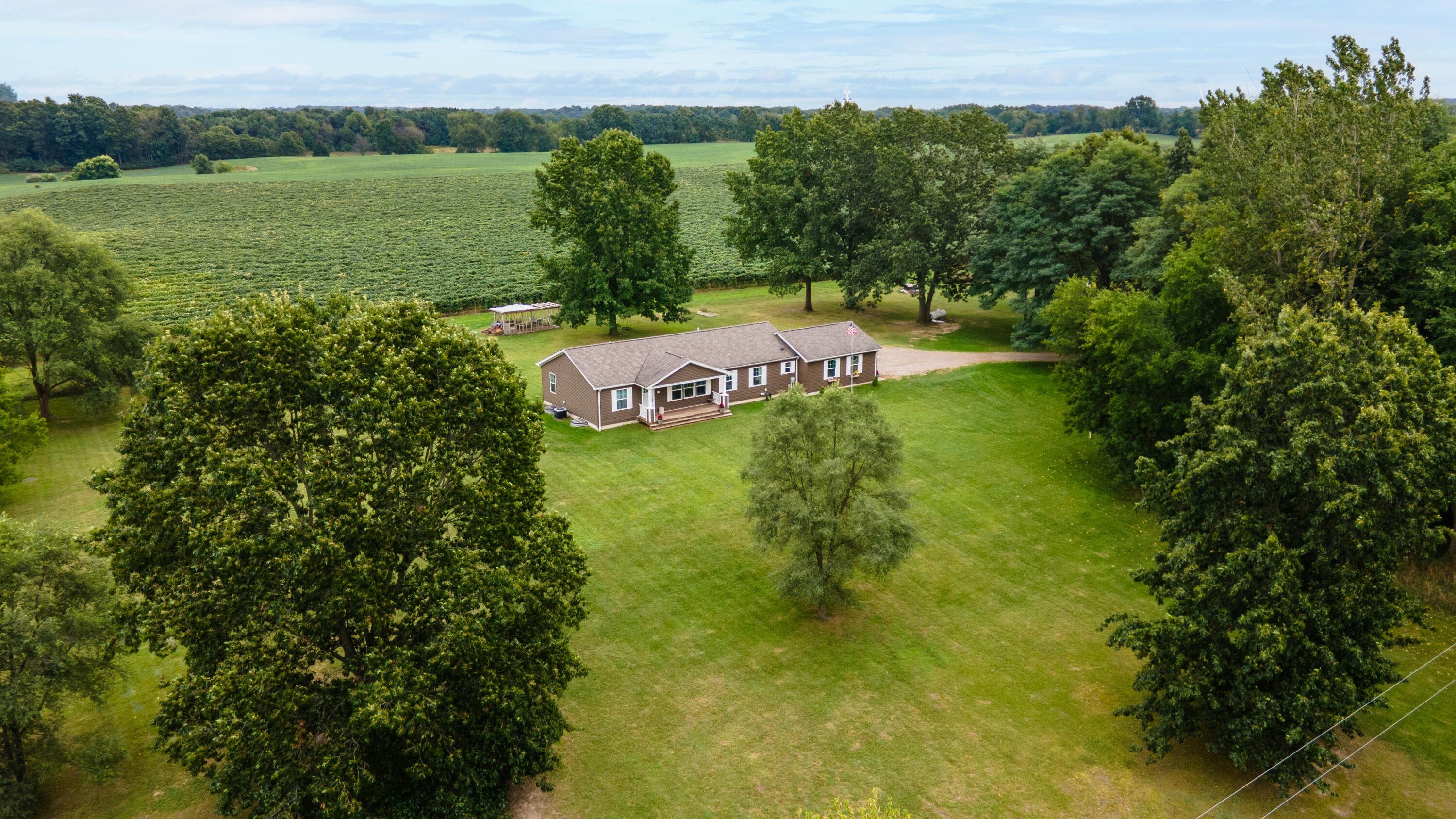 6048 Territorial Road