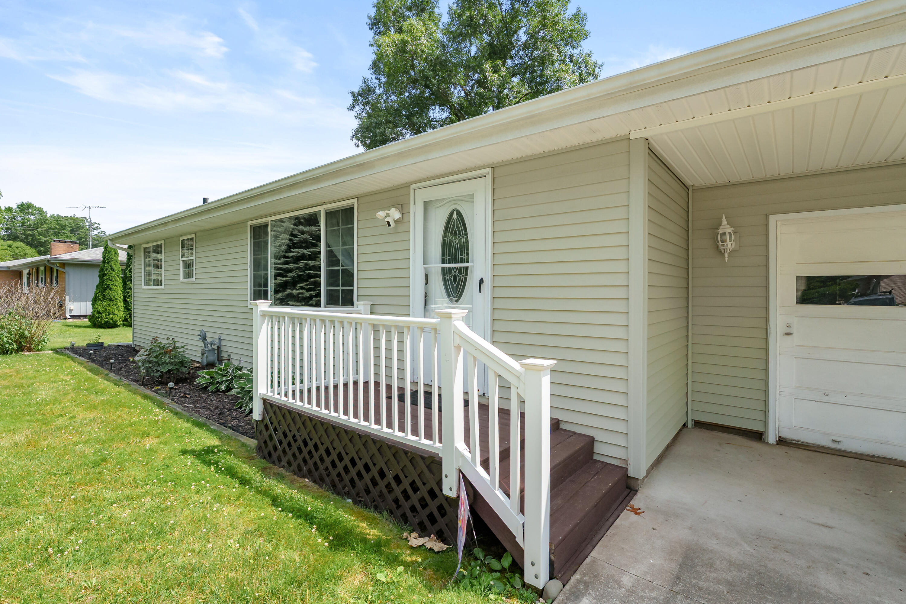 17175 Moorepark Road