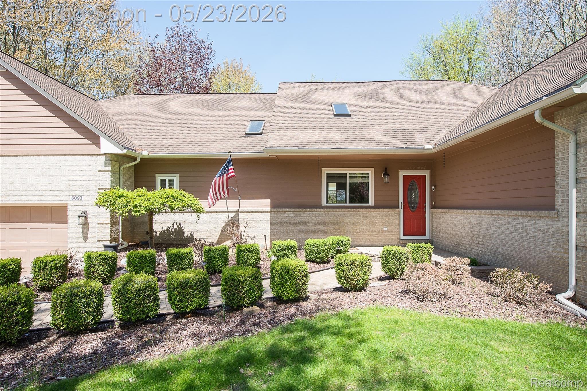 6093 Rosewood Parkway