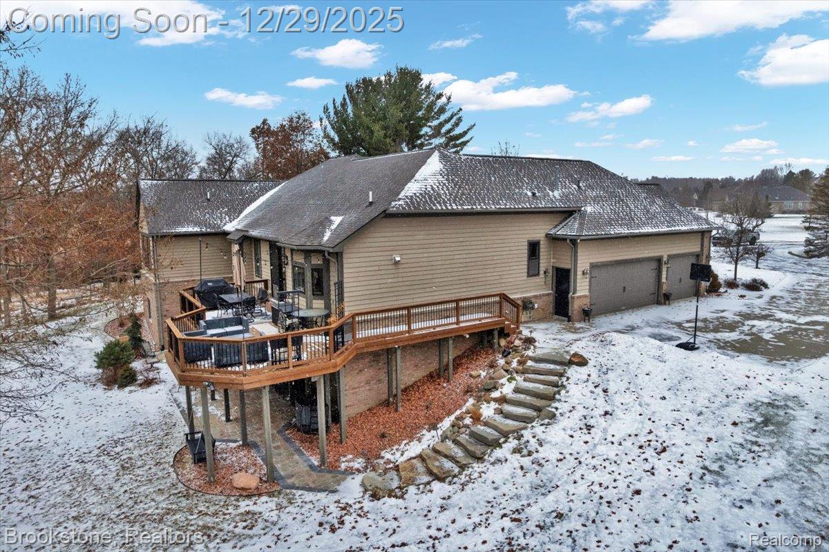 1087 Watersmeet Court