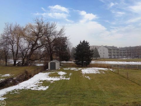 Tiny photo for 40 Riverside Drive, Mt Clemens City, MI 48043 (MLS # 58050201067)