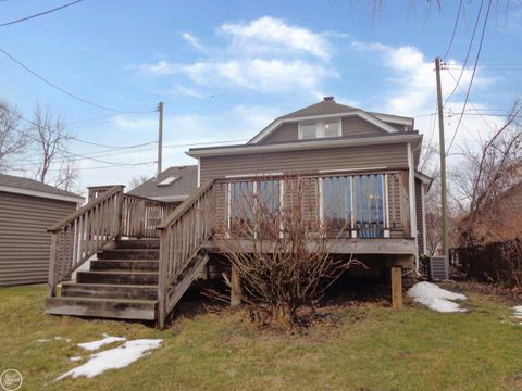 Tiny photo for 40 Riverside Drive, Mt Clemens City, MI 48043 (MLS # 58050201067)