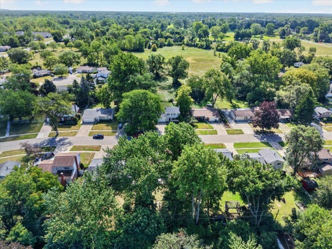 Tiny photo for 8899 Nottingham Drive, Superior Charter Township, MI 48198 (MLS # 81026044935)