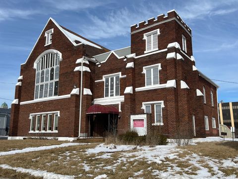 218 E FRANKLIN Street Jackson City MI 49201