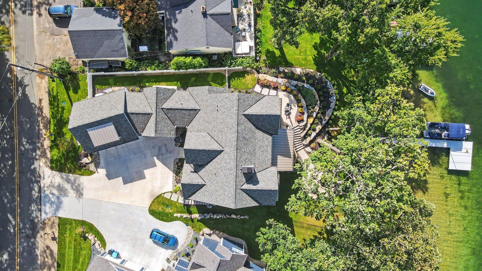 140 E Gull Lake Drive