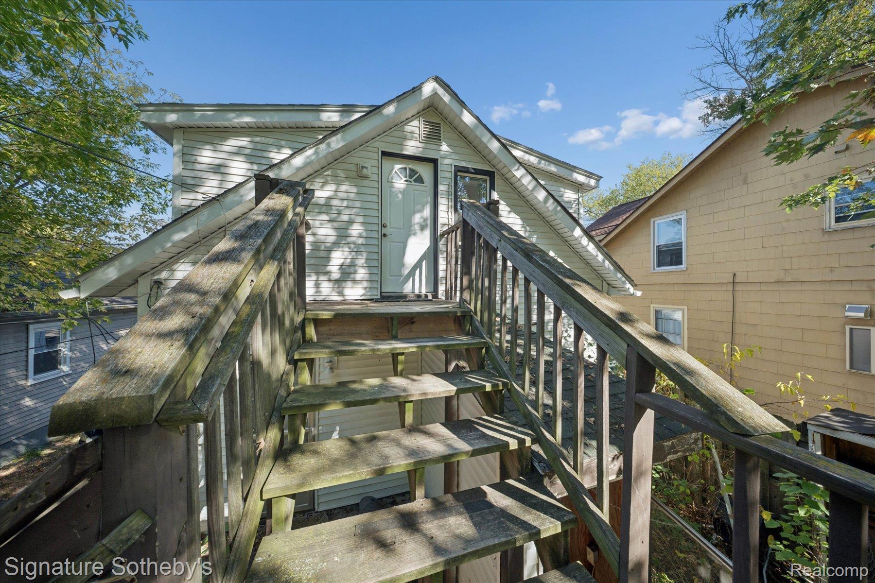 250 Spencer Street