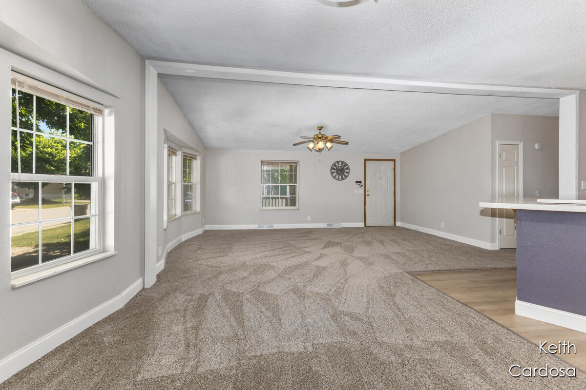 6633 Millstone Drive SE