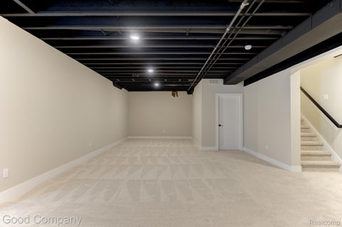 Tiny photo for 808 Irving Avenue, Royal Oak City, MI 48067 (MLS # 20261083033)