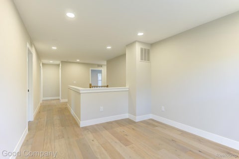 Tiny photo for 808 Irving Avenue, Royal Oak City, MI 48067 (MLS # 20261083033)