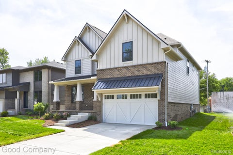 Tiny photo for 808 Irving Avenue, Royal Oak City, MI 48067 (MLS # 20261083033)