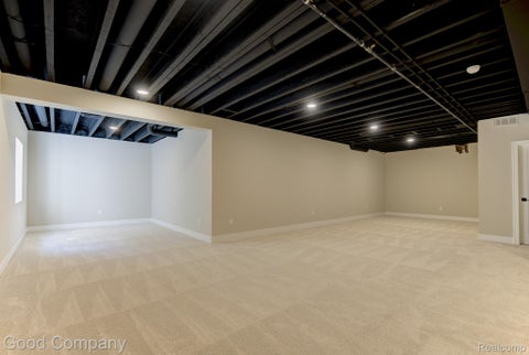 Tiny photo for 808 Irving Avenue, Royal Oak City, MI 48067 (MLS # 20261083033)