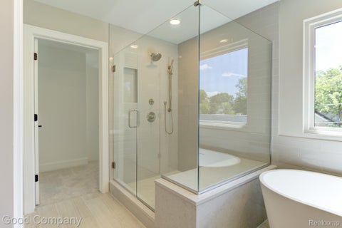 Tiny photo for 808 Irving Avenue, Royal Oak City, MI 48067 (MLS # 20261083033)