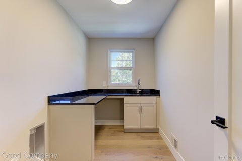 Tiny photo for 808 Irving Avenue, Royal Oak City, MI 48067 (MLS # 20261083033)