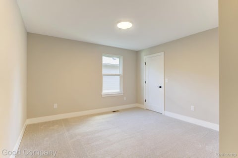 Tiny photo for 808 Irving Avenue, Royal Oak City, MI 48067 (MLS # 20261083033)