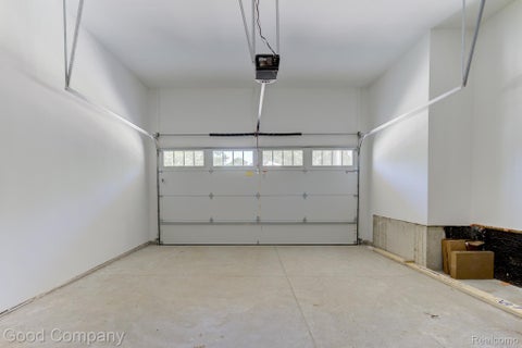 Tiny photo for 808 Irving Avenue, Royal Oak City, MI 48067 (MLS # 20261083033)