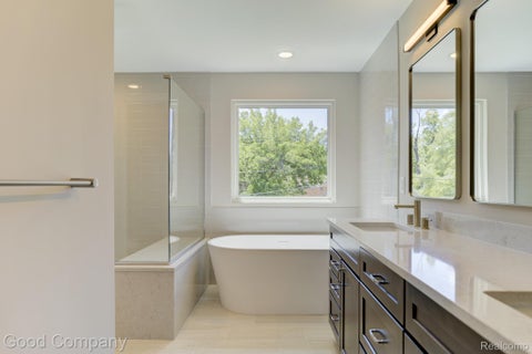 Tiny photo for 808 Irving Avenue, Royal Oak City, MI 48067 (MLS # 20261083033)