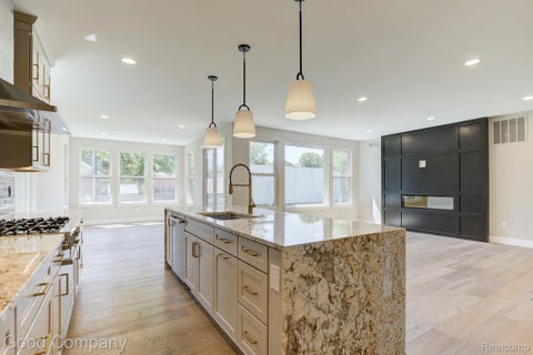 Tiny photo for 808 Irving Avenue, Royal Oak City, MI 48067 (MLS # 20261083033)