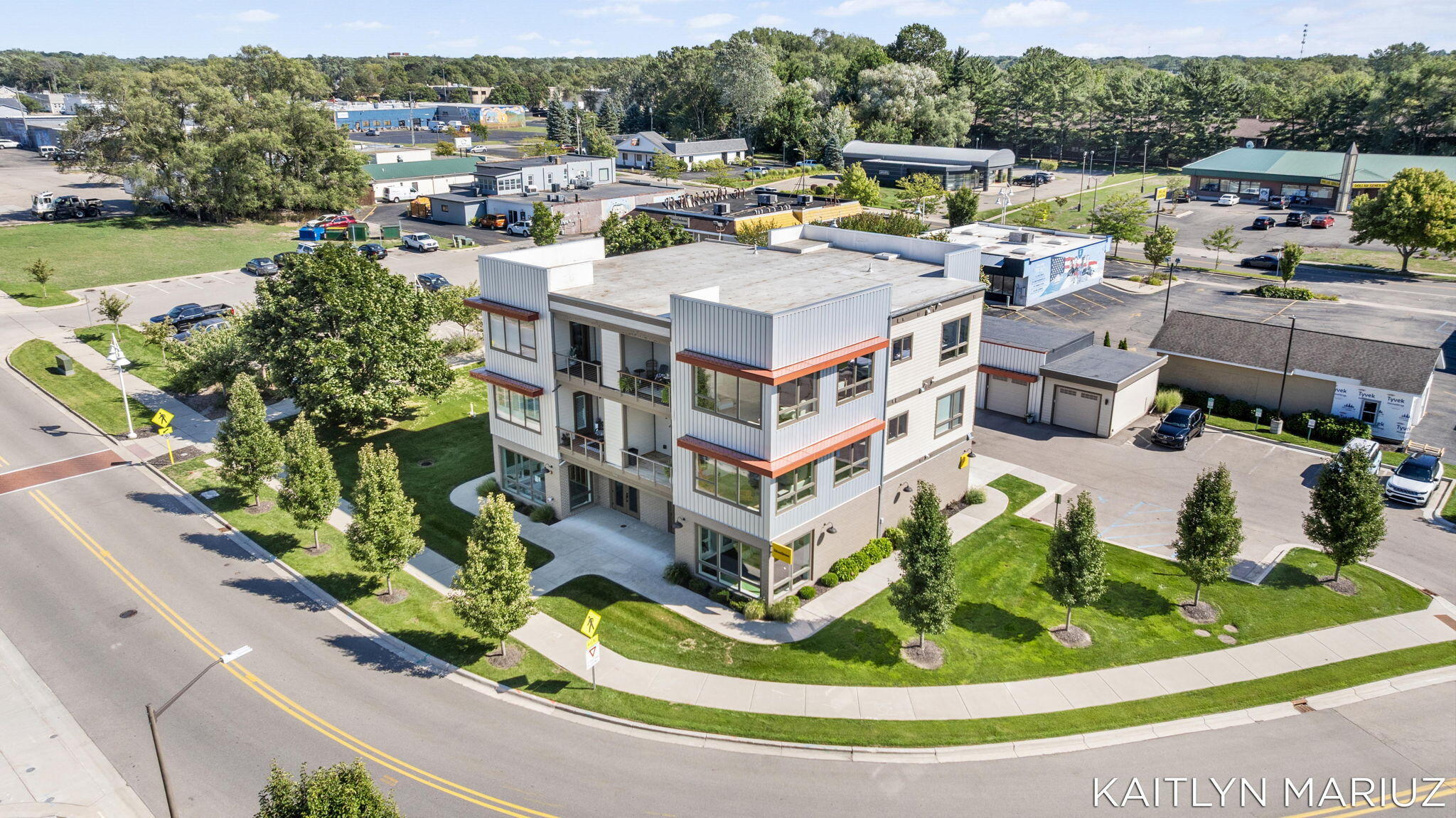 532 W 16th Street 310