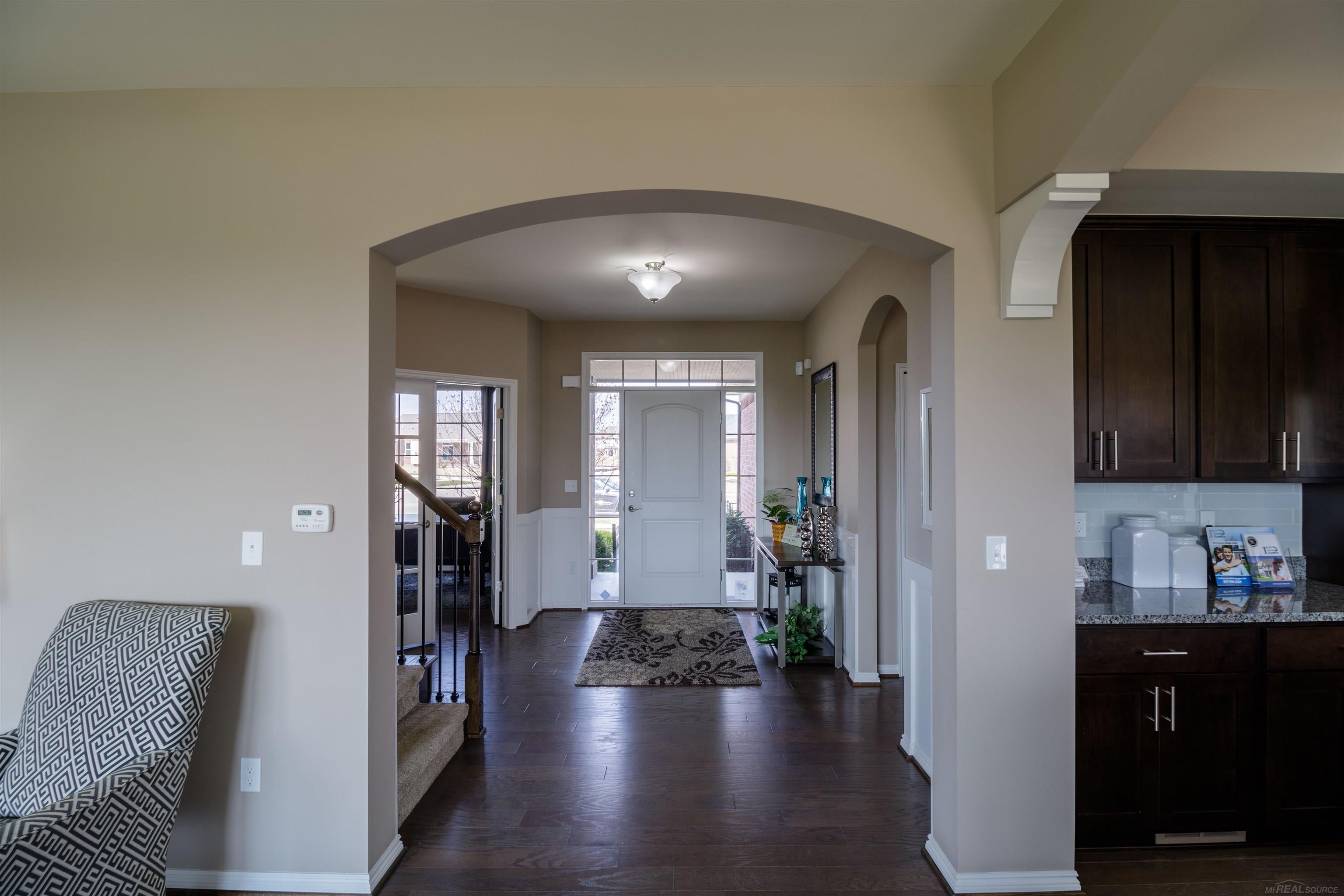 27600 Hagen Road