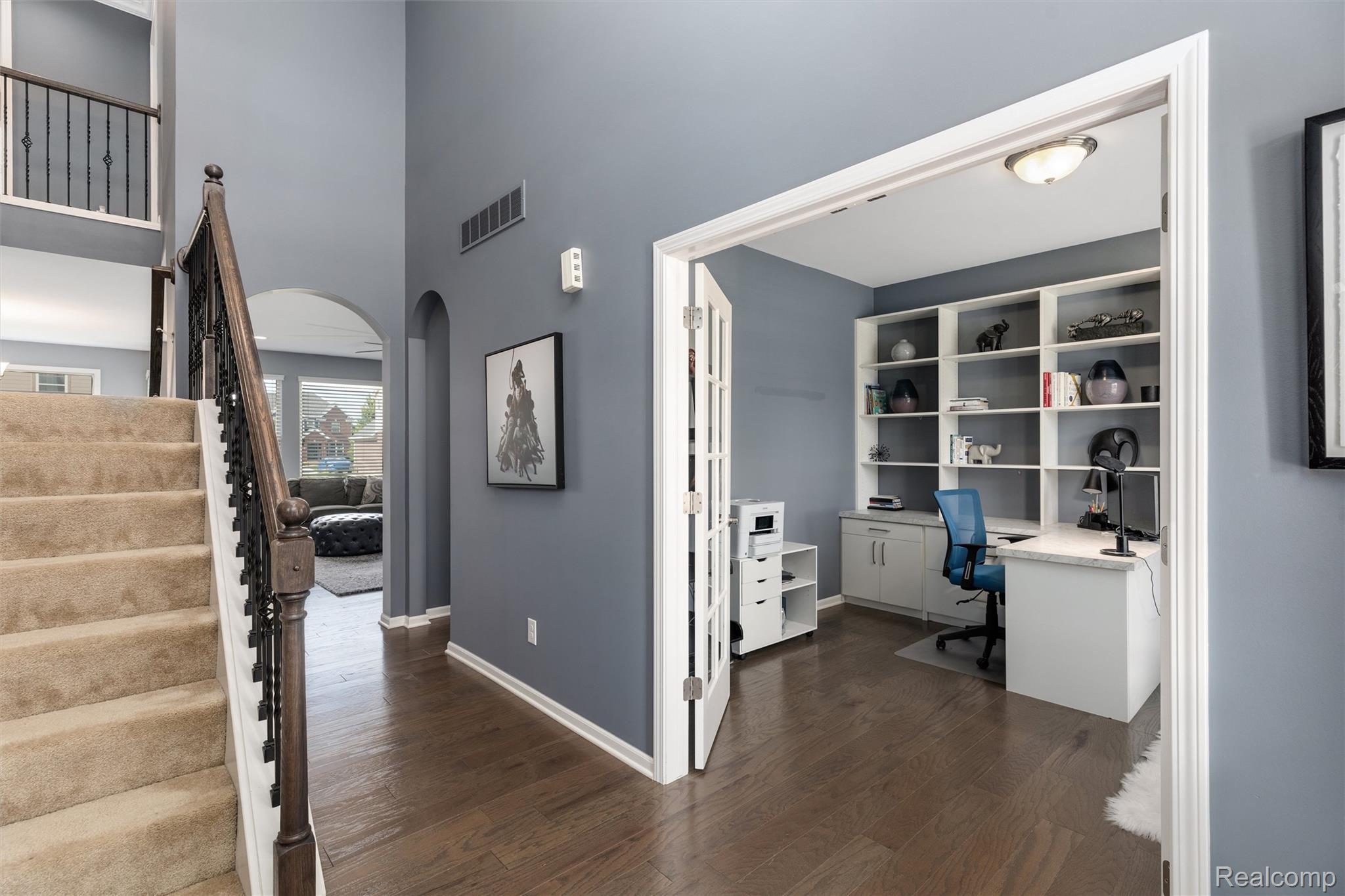 50302 Maywood