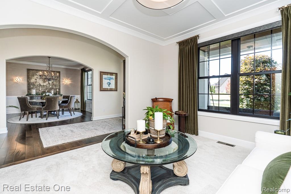 3435 Royal Berkshire Lane