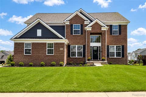 Photo of 4146 Newgard Drive, Orion Charter Township, MI 48359 (MLS # 20261066350)