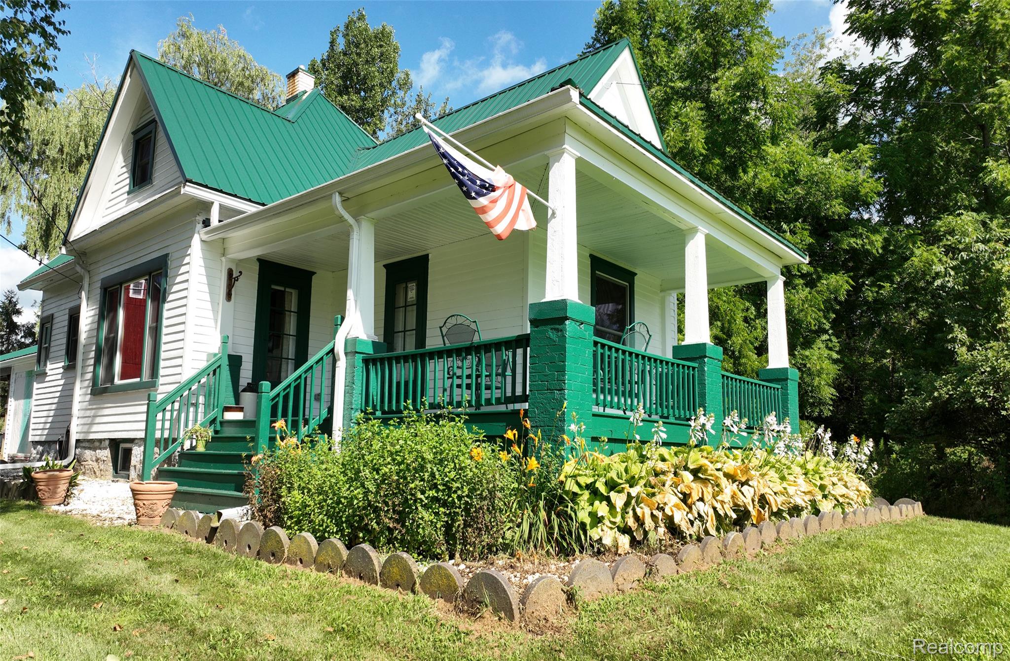 915 N Van Dyke Road