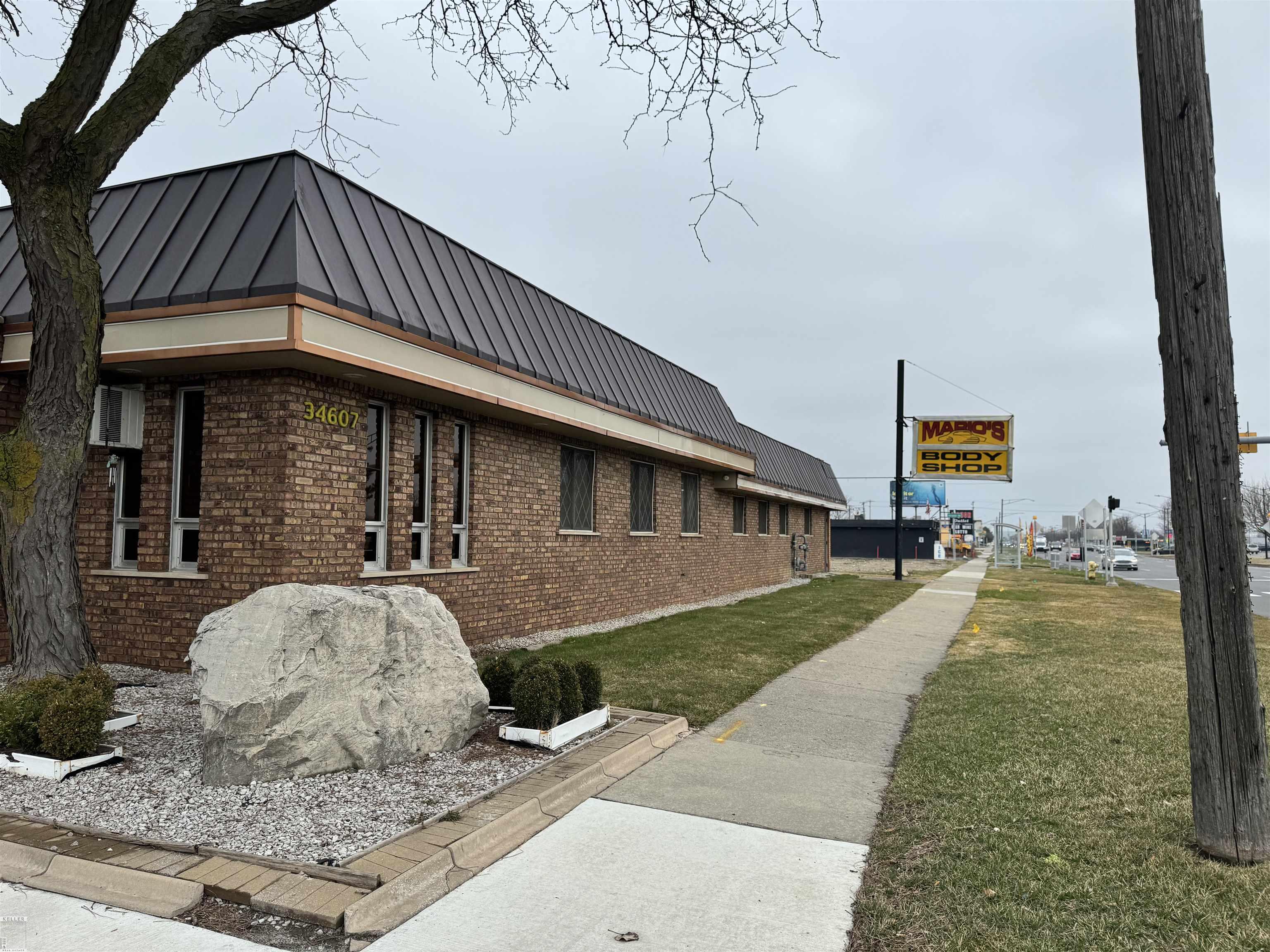 34607 S Gratiot Avenue