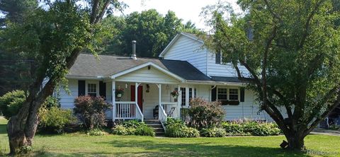 Photo of 18073 Sharon Valley Road, Sharon Township, MI 48158 (MLS # 20261040363)