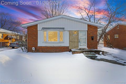 22720 FURTON Street St Clair Shores City MI 48082