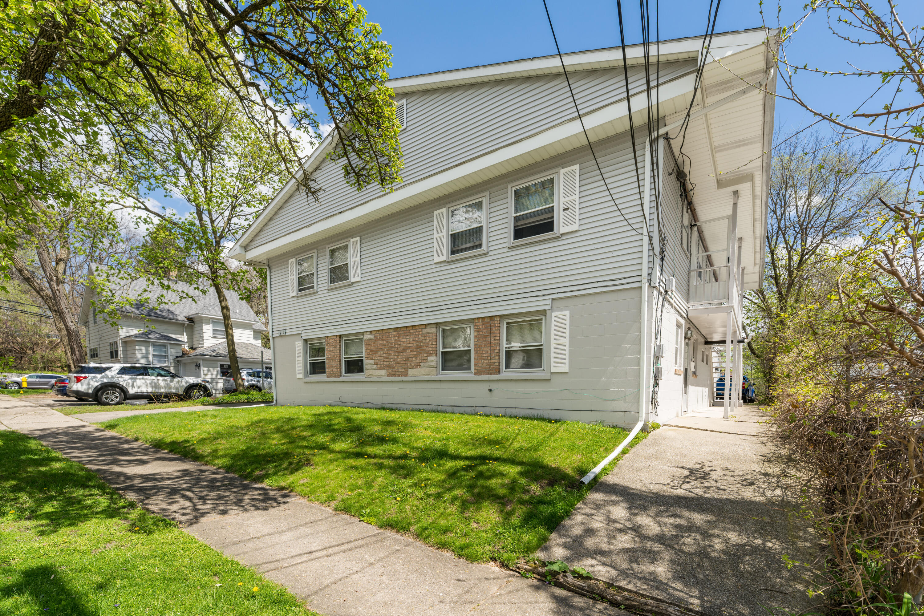 411 Stanwood Street