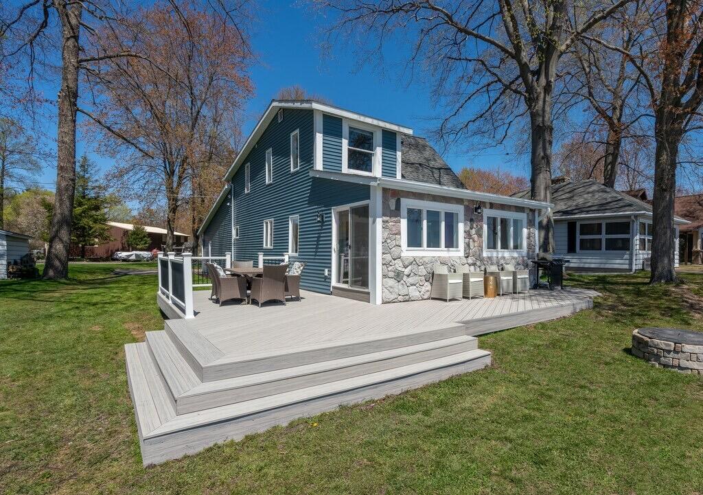 10877 Gun Lake Road