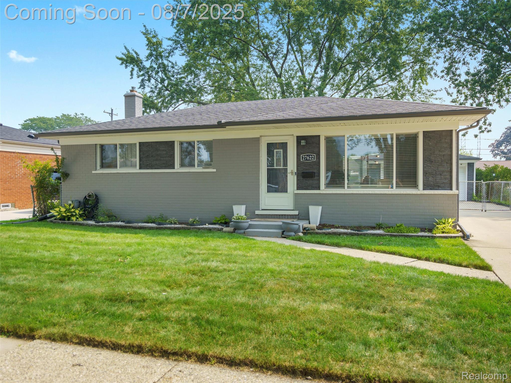 27622 Marilyn Drive