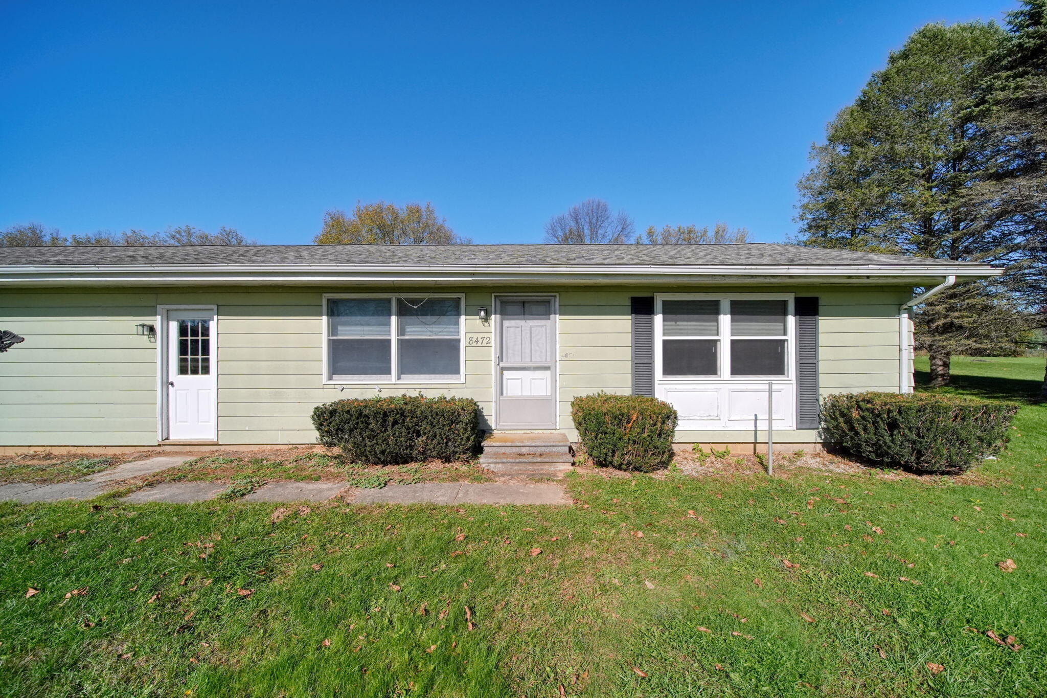 8472/8474 King Road