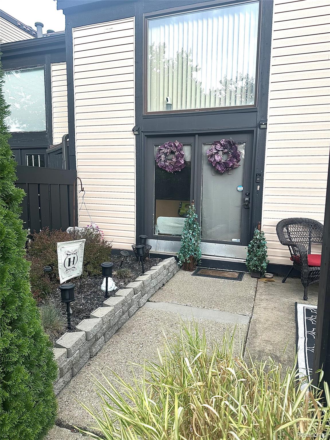 Taylor, Michigan 48180, United States, 2 Bedrooms Bedrooms, ,2 BathroomsBathrooms,Residential,Active,250334